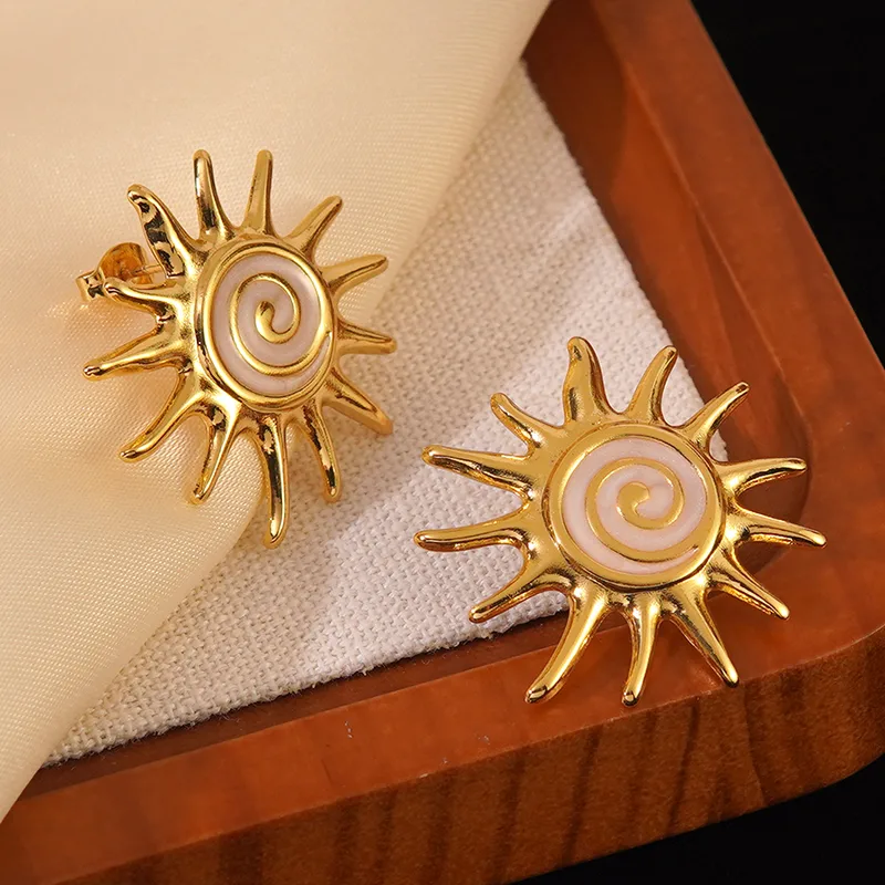 Glow Studs